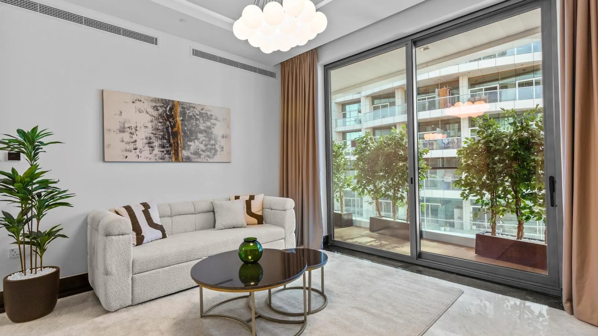 Lush Living With Jacuzzi And Burj Khalifa View Apartment Dubai United Arab Emirates