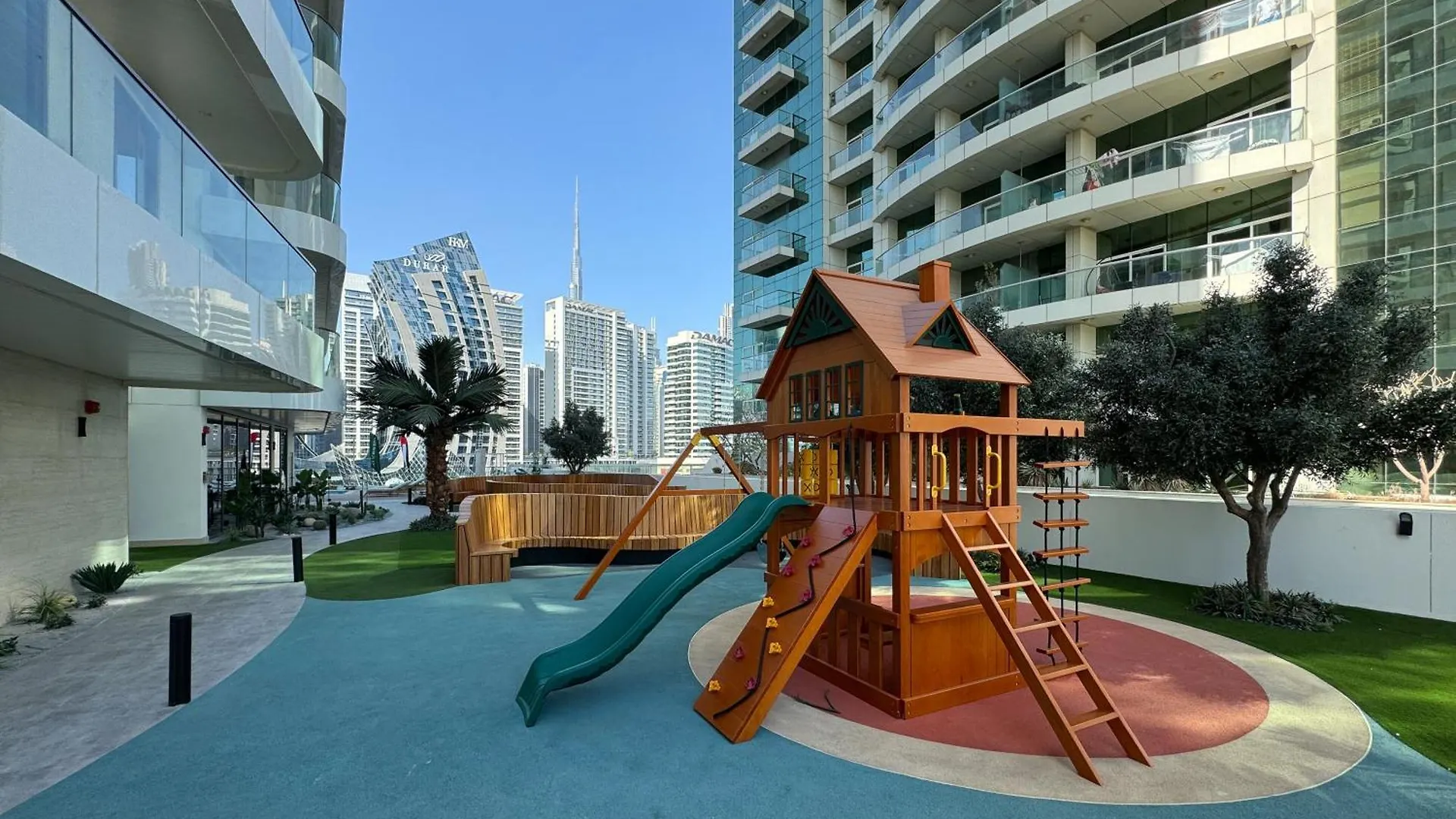Lush Living With Jacuzzi And Burj Khalifa View Apartment Dubai United Arab Emirates
